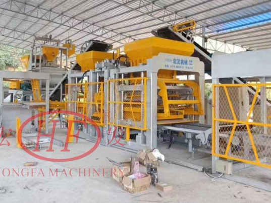 concrete-block-machine