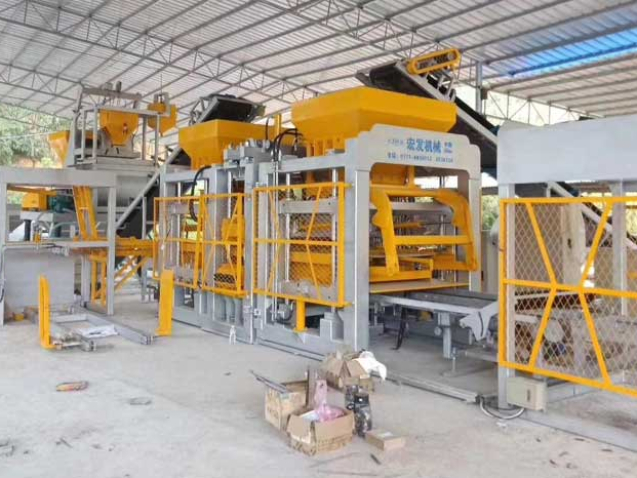 concrete-block-machine