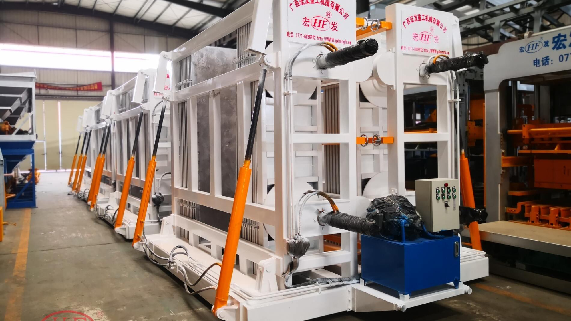 Lightweight Wall Panel Machine (10)
